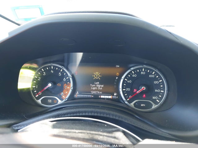 ZACCJADB1HPE51374 Jeep Renegade Limited Fwd
