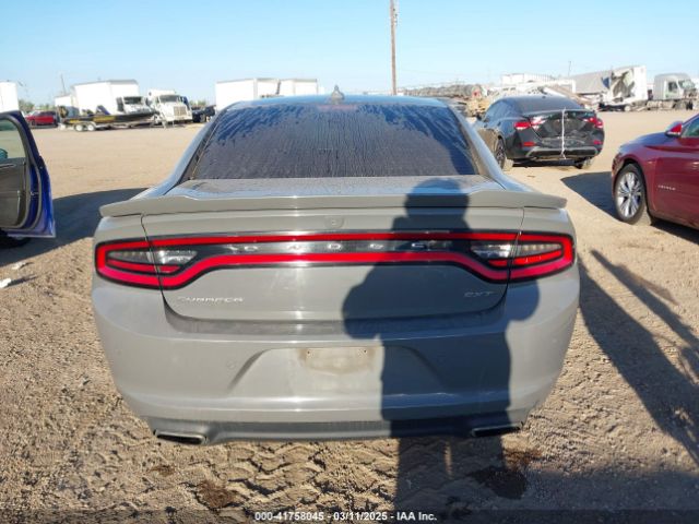 2C3CDXHGXJH114343 Dodge Charger Sxt Plus Rwd