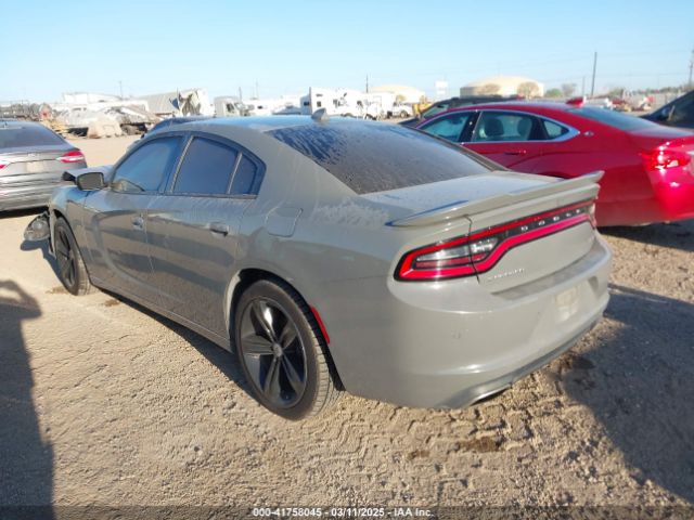 2C3CDXHGXJH114343 Dodge Charger Sxt Plus Rwd
