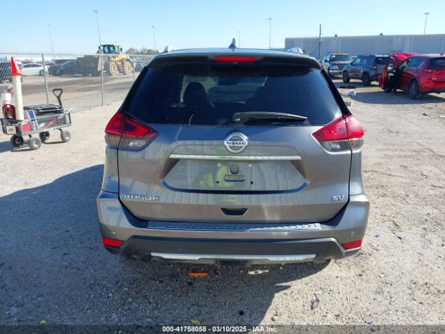 5N1AT2MT7LC713875 Nissan Rogue Sv Fwd