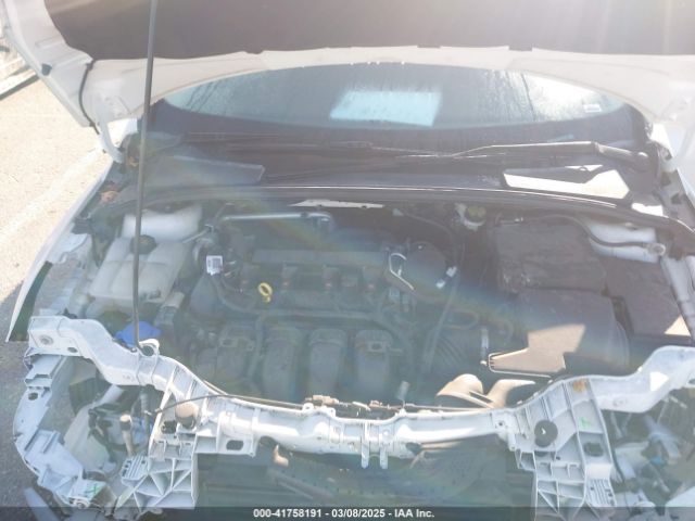 1FADP3N24EL423300 Ford Focus Titanium