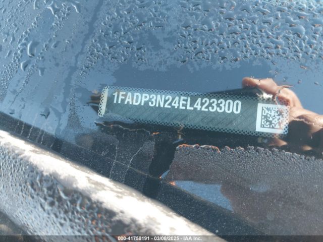 1FADP3N24EL423300 Ford Focus Titanium