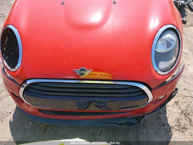 WMWXP5C5XK2H32139 Mini Hardtop Cooper
