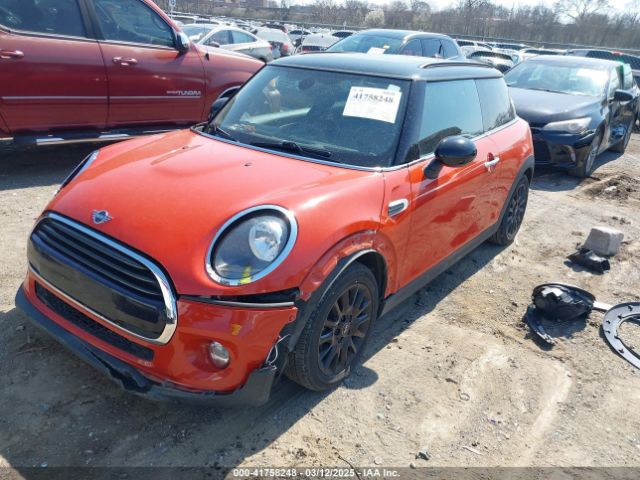 WMWXP5C5XK2H32139 Mini Hardtop Cooper