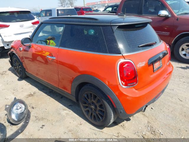 WMWXP5C5XK2H32139 Mini Hardtop Cooper