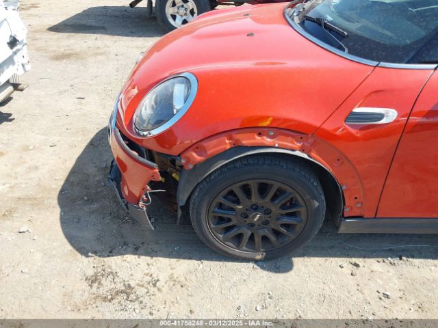 WMWXP5C5XK2H32139 Mini Hardtop Cooper