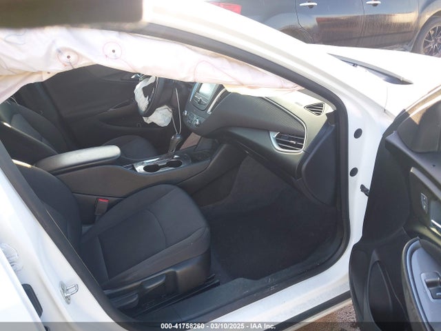 1G1ZB5ST8JF294521 Chevrolet Malibu 1ls
