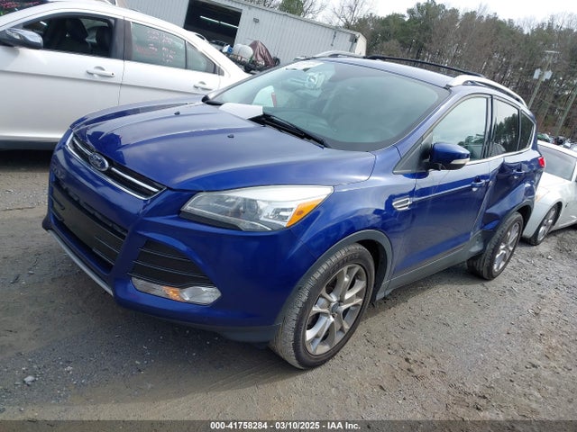 1FMCU9JXXGUA71898 Ford Escape Titanium