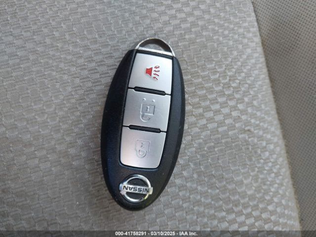 JN1BJ1CRXJW269257 Nissan Rogue Sport Sv
