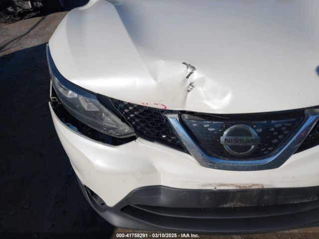 JN1BJ1CRXJW269257 Nissan Rogue Sport Sv