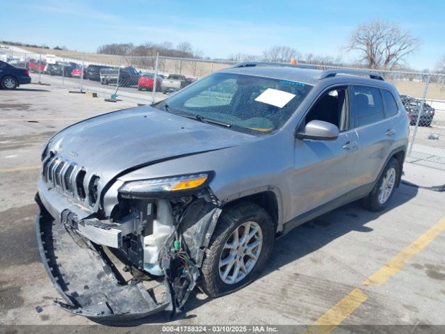 1C4PJMCS4GW194491 Jeep Cherokee Latitude