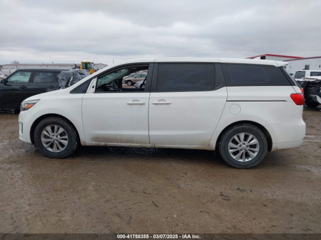 KNDMA5C1XH6257708 KIA Sedona L
