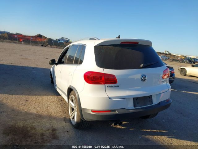 WVGAV3AX1EW040462 Volkswagen Tiguan R-line