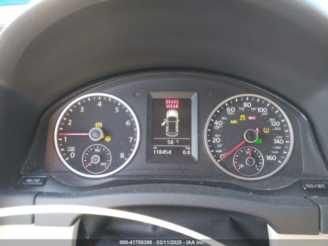 WVGAV3AX1EW040462 Volkswagen Tiguan R-line
