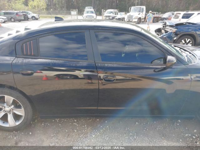 2C3CDXHG1JH139311 Dodge Charger Sxt Plus Rwd