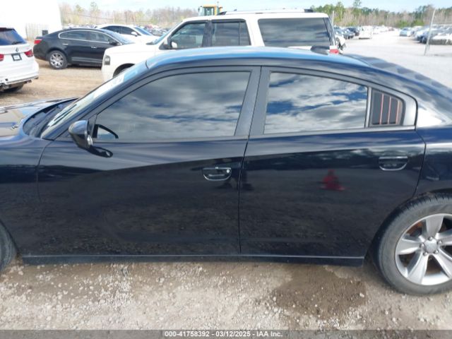2C3CDXHG1JH139311 Dodge Charger Sxt Plus Rwd