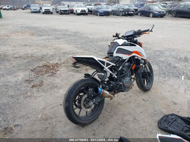 2022 KTM 390 MD2JPJ400NC252749 Photo 3