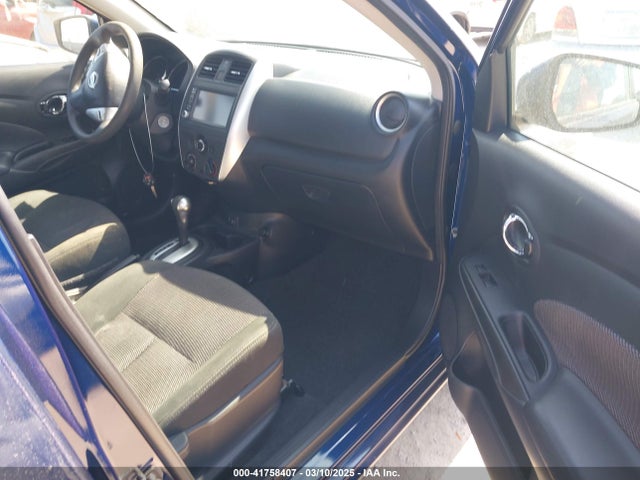 3N1CN7AP5JL883409 Nissan Versa 1.6 Sv