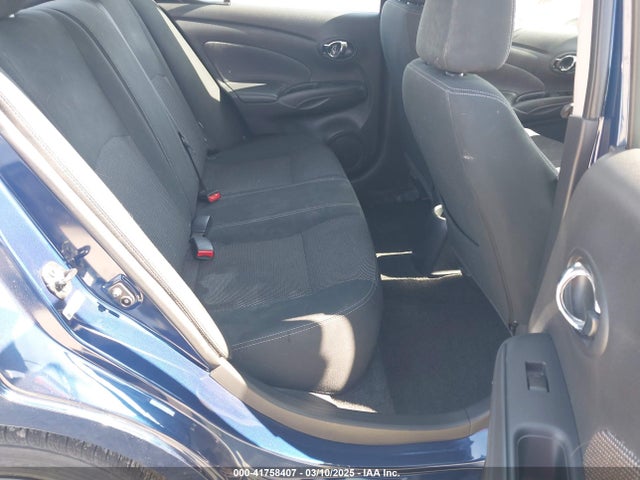 3N1CN7AP5JL883409 Nissan Versa 1.6 Sv