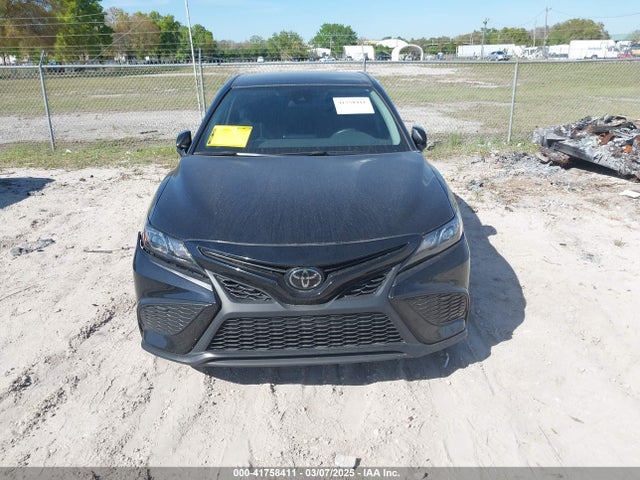 4T1G11AK7RU261905 Toyota CAMRY SE