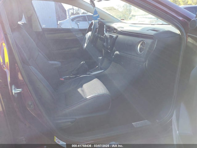 5YFBURHE5HP598234 Toyota Corolla Se Special Edition