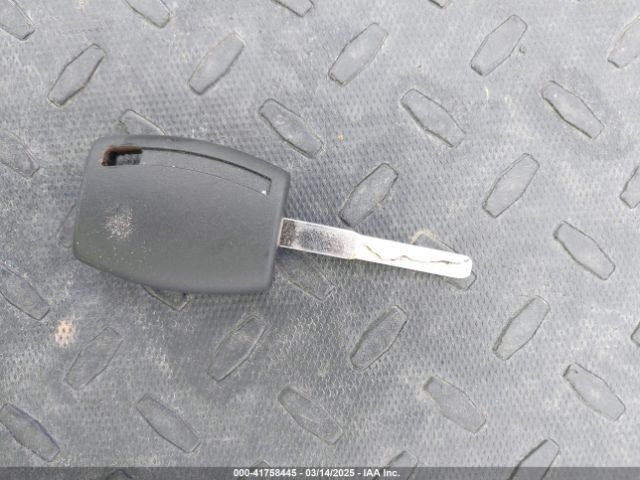 1FADP3F23JL225333 Ford FOCUS SE