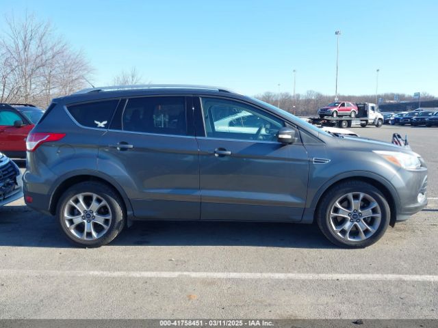 1FMCU9JX2GUA59065 Ford Escape Titanium