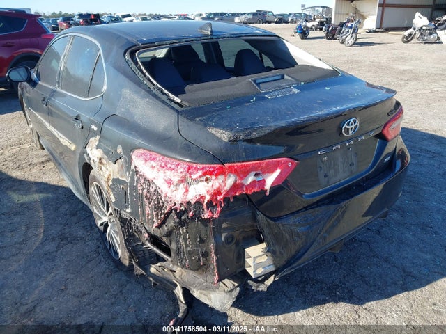 4T1B11HK5KU201997 Toyota CAMRY SE
