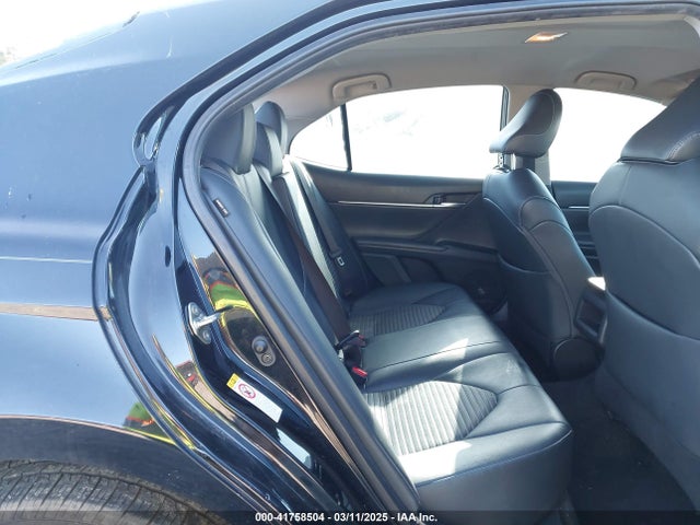 4T1B11HK5KU201997 Toyota CAMRY SE