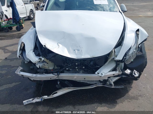 2025 TESLA MODEL Y 7SAYGDED8SA365144 Photo 9