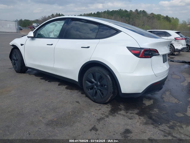 2025 TESLA MODEL Y 7SAYGDED8SA365144 Photo 2