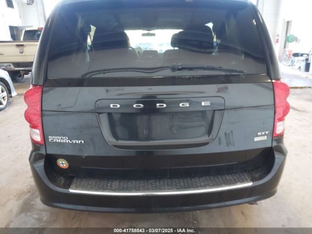 2C4RDGCG2GR384103 Dodge Grand Caravan Sxt