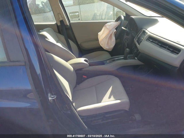 3CZRU6H32HG707096 Honda HR-V LX