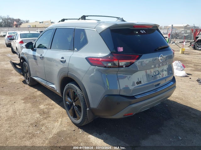 5N1AT3CA6MC802649 Nissan Rogue Sl Fwd