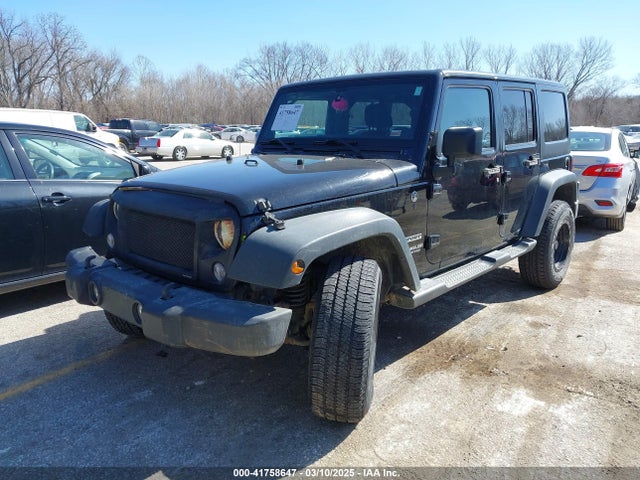 41758647 :رقم المزاد ، 1C4BJWDG6EL329193 vin ، 2014 Jeep Wrangler Unlimited Sport مزاد بيع