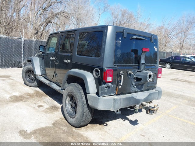 41758647 :رقم المزاد ، 1C4BJWDG6EL329193 vin ، 2014 Jeep Wrangler Unlimited Sport مزاد بيع