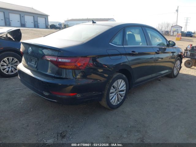 3VWC57BU2KM141138 Volkswagen Jetta 1.4t R-line/1.4t S/1.4t Se