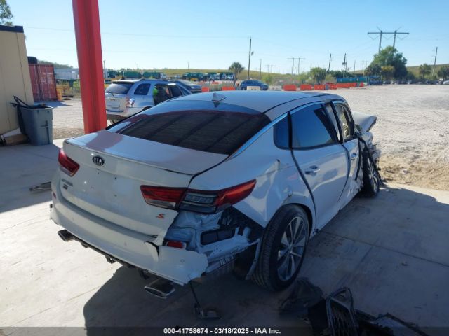 5XXGT4L33KG286060 KIA Optima S