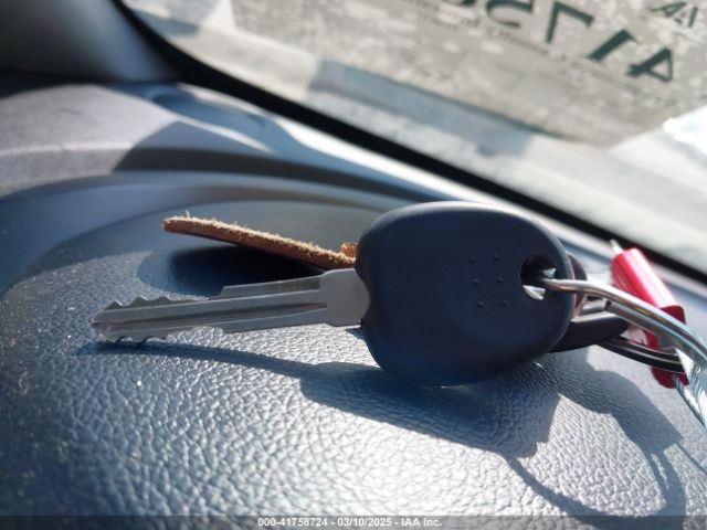 3KPFL4A75JE177561 KIA FORTE LX