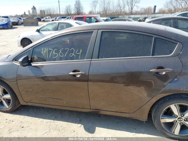 3KPFL4A75JE177561 KIA FORTE LX