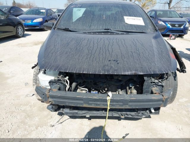3KPFL4A75JE177561 KIA FORTE LX