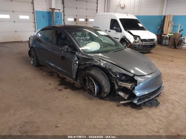 2021 TESLA MODEL 3 5YJ3E1EB1MF014821 Photo 0