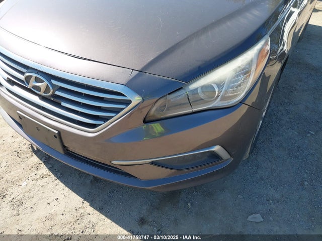 5NPE24AFXHH479004 Hyundai SONATA SE