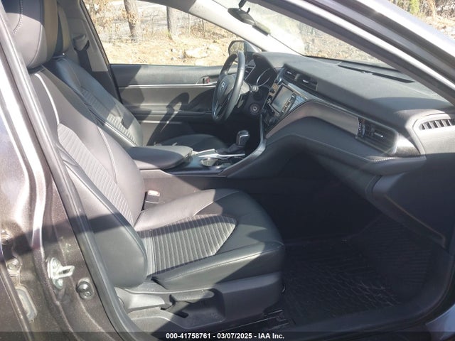 4T1G11AKXLU915593 Toyota CAMRY SE