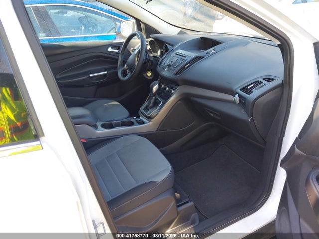 1FMCU9GX6EUA26249 Ford ESCAPE SE