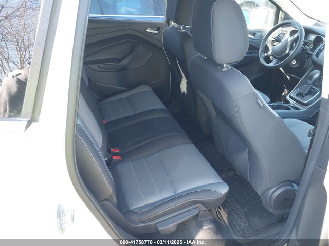 1FMCU9GX6EUA26249 Ford ESCAPE SE