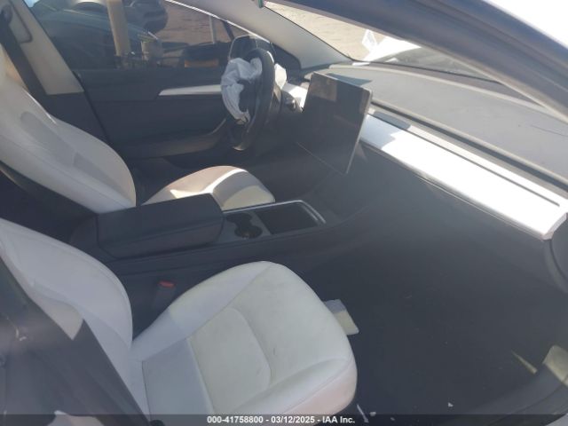 2023 TESLA MODEL 3 5YJ3E1EA0PF515761 Photo 4
