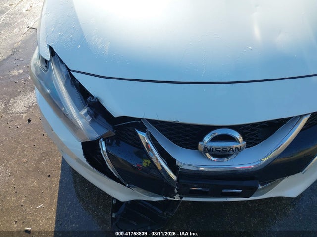 1N4AA6AP1HC424092 Nissan Maxima 3.5 Platinum