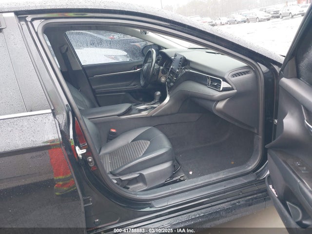 4T1G11AK4MU529544 Toyota CAMRY SE