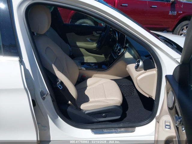 WDDWF8DB6LR559612 Mercedes-Benz C 300